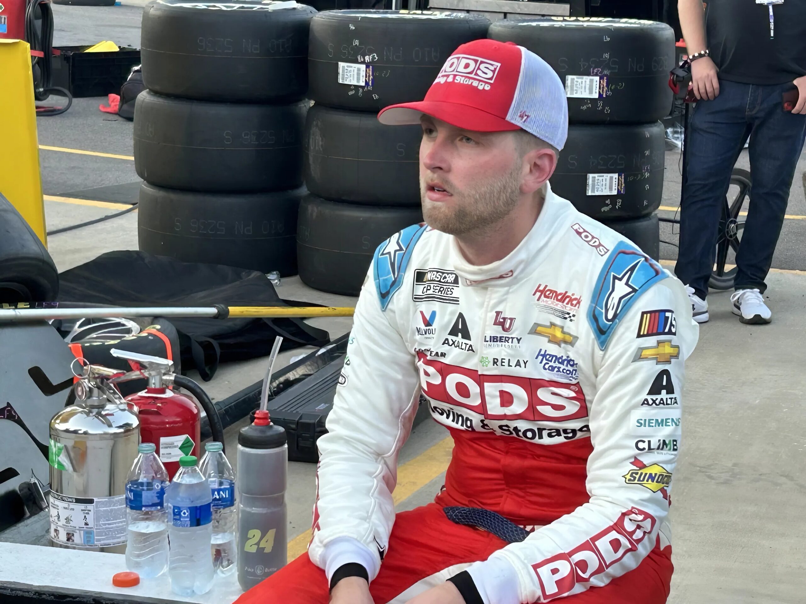 Cover Image for Bad News: William Byron has announced shocking and heartbreaking news that has left fans and the Nascar racing world in tears and prayers.