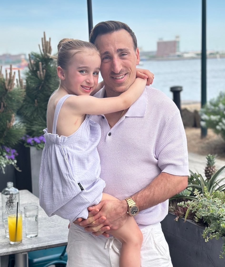 Cover Image for Sad News: Florida Panthers and NHL fans were brought to tears as Brad Marchand announced the health condition of his daughter. Fans are praying for Sawyer to overcome this challenging time…