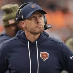 BREAKING: MAJOR BLOW to the Bears Defense? A star player is missing. Bears fans, we have a situation. One of our defensive anchors was a 'No-Show' at today’s final walkthrough before the 49ers clash. It wasn’t on the injury report, and Coach Johnson’s response to the media was 'No comment.'