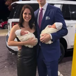 🚨 ABSOLUTELY HEART-MELTING: Jon Scheyer & Wife Reveal Secret Twin Birth — Names Leave Duke Blue Devils Fans in Emotional Shock 🟣⚡