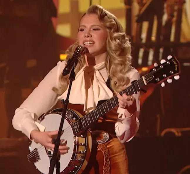 Cover Image for Hannah Harper lit up the moment again, blending charm, wit, and effortless timing into a performance fans could not stop praising