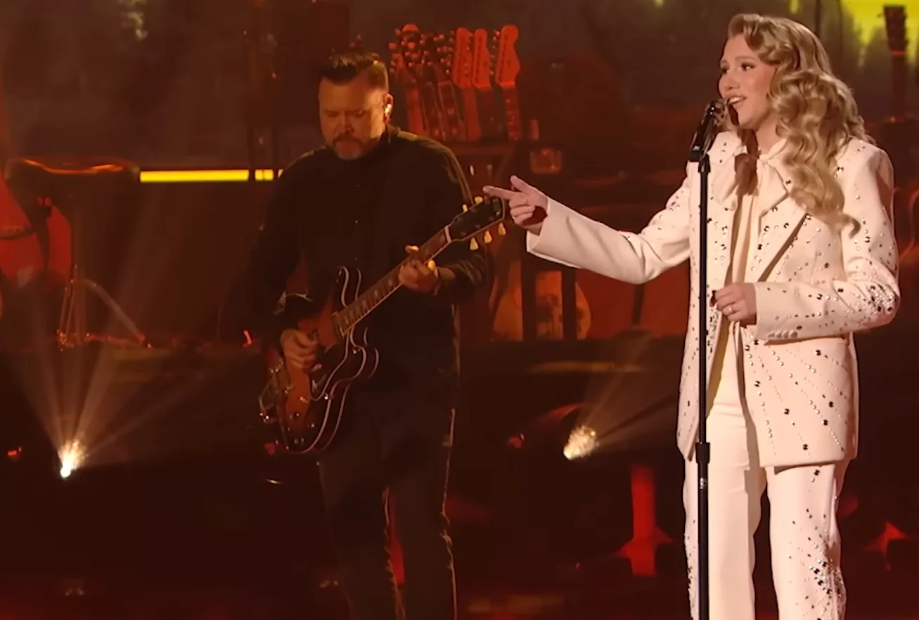 Cover Image for And Hannah starstruck the fans, yet again! Maybe she is the next American Idol! She lit up the room again, turning cheers into thunder with every note and smile. What she revealed in the final second had everyone asking if America just found its dazzling next idol tonight.