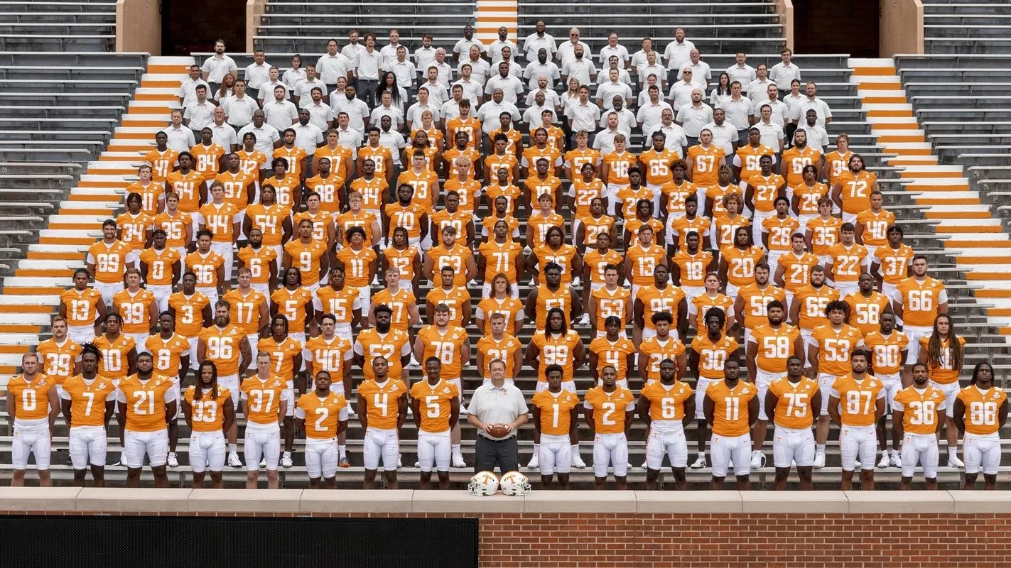 Cover Image for 🚨 FULL ROSTER REVEALED: Inside the Tennessee Volunteers Football Team — A Deep, Explosive Squad Ready for 2026 Glory