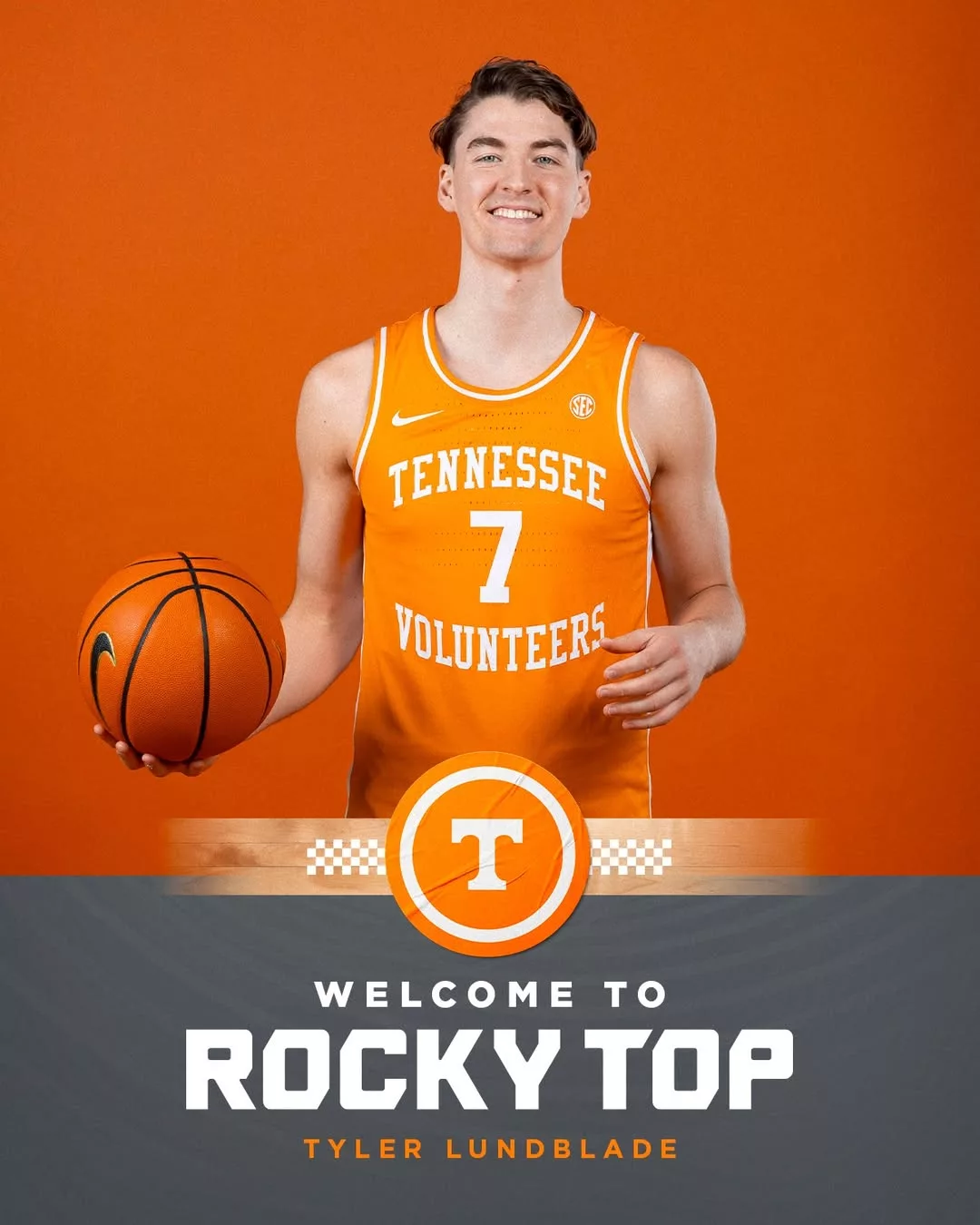 Cover Image for 🚨 BREAKING: Tyler Lundblade Officially Commits to Tennessee Volunteers — MVC Player of the Year Brings Elite Shooting Firepower to Knoxville