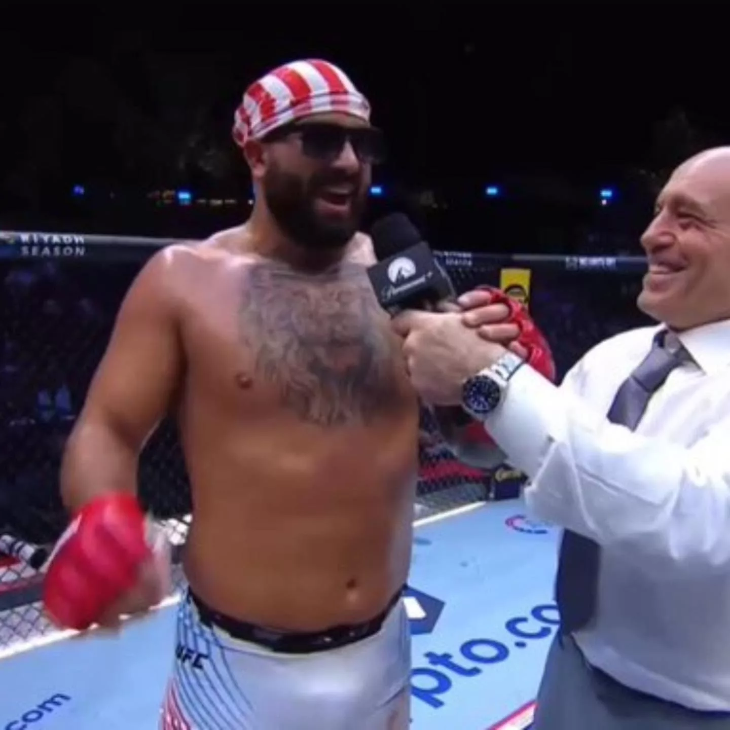 Cover Image for Josh Hokit Yells “Michelle Obama Is A Man” Into Joe Rogan’s Mic In Front Of Donald Trump During Wild Moment At UFC White House Event [VIDEO]