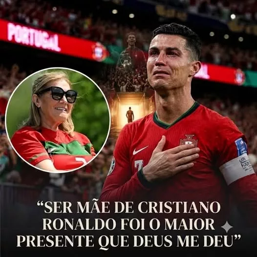 Cover Image for ❤️ POR TRÁS DE UMA DAS MAIORES LENDAS DO FUTEBOL, EXISTE UMA MÃE QUE ACREDITOU QUANDO QUASE NINGUÉM VIA O FUTURO.  Antes dos recordes, das Bolas de Ouro e dos estádios lotados, Cristiano Ronaldo era apenas um menino com um sonho enorme. E ao seu lado estava Dolores Aveiro, uma mãe disposta a enfrentar tudo para acreditar no filho. ⚽❤️  As palavras de Dolores sobre Cristiano emocionaram fãs em todo o mundo e levantaram uma pergunta: o que aconteceu nos primeiros anos da vida de Ronaldo que fez esta ligação entre mãe e filho se tornar tão especial? 👀  Da Madeira ao topo do futebol mundial, houve sacrifícios, lágrimas, decisões difíceis e uma fé que nunca desapareceu.  Talvez a maior vitória de Cristiano não tenha começado num estádio, mas dentro de casa.  👉 Descubra a emocionante história por trás desta ligação.