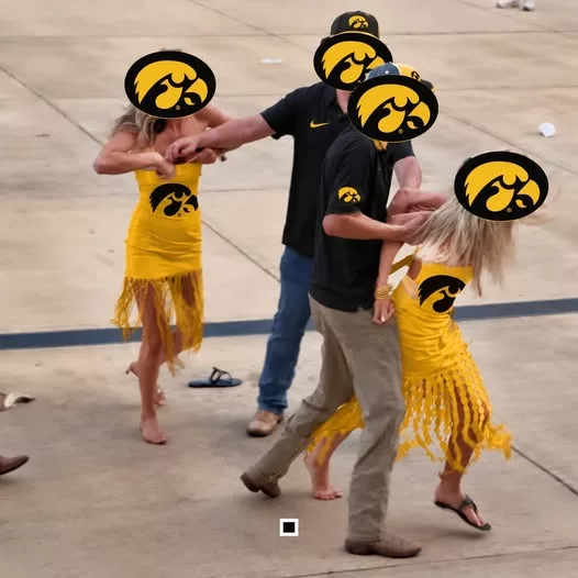 Cover Image for 🚨 Female Iowa Hawkeyes Fans Were Caught Throwing Down During Wild College Football Tailgate Brawl [VIDEO]