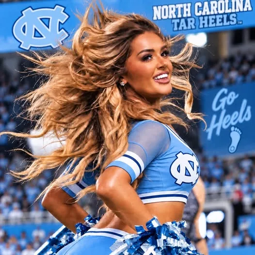 Cover Image for 🔥 ‘World’s Hottest’ North Carolina Tar Heels Cheerleader Had Her Cheeks Out On The Sideline, And Fans Went Wild [PHOTO]