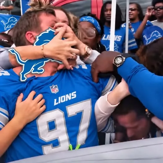 Cover Image for 🚨 Aggressive Male Detroit Lions Fan Allegedly Slams Female’s Head On Car During Violent Parking Lot Brawl [VIDEO]