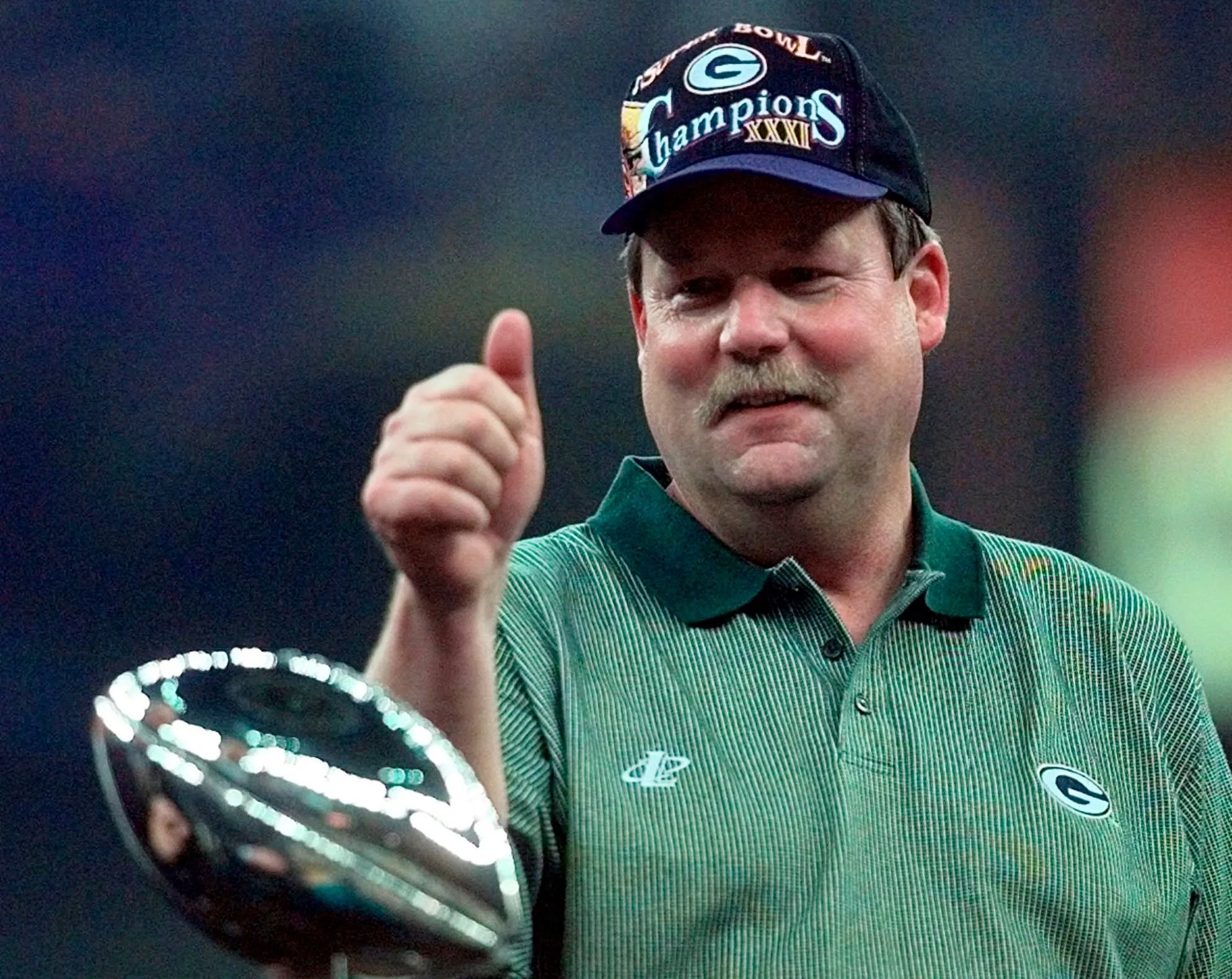 Cover Image for BREAKING NEWS: Green Bay Packers Directors has finalized a landmark agreement with Mike Holmgren. This deal reportedly worth $500 million….