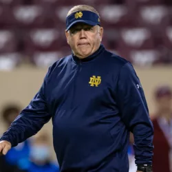 BREAKING NEWS: Notre Dame Directors has finalized a landmark agreement with Brian Kelly. This deal reportedly worth $500 million….