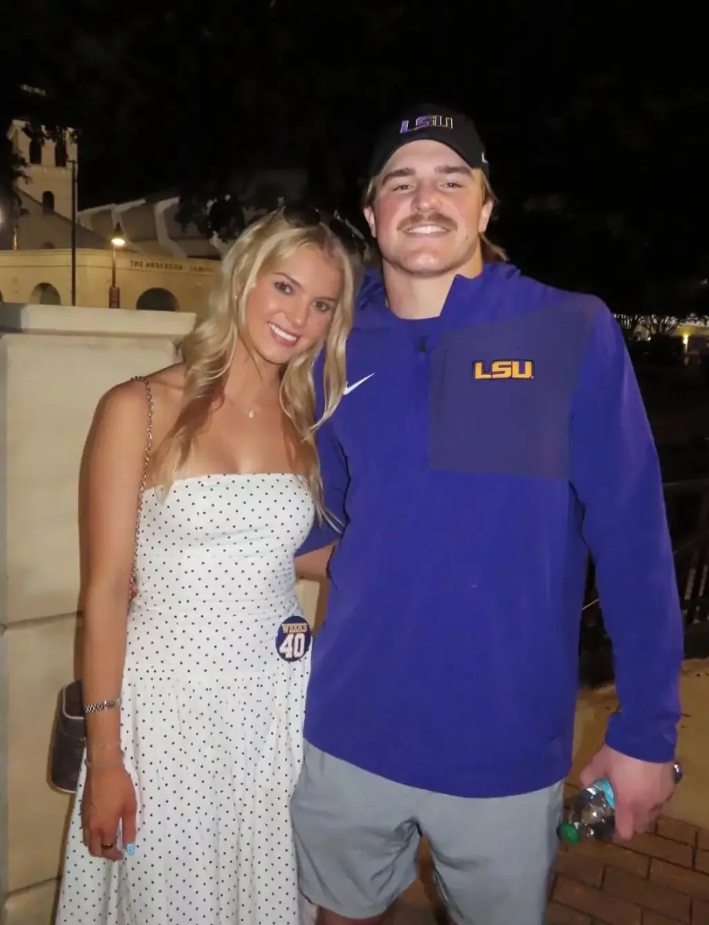 Cover Image for BREAKING NEWS: Who Is Whit Weeks’ Girlfriend? Meet the Lady Love of the LSU Tigers Star Linebacker