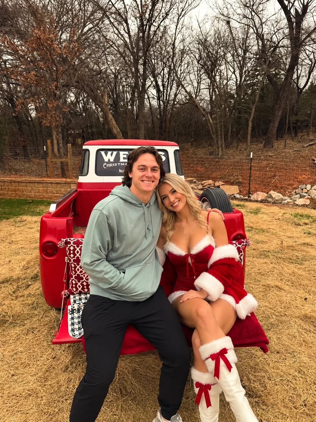 Cover Image for PHOTOS: Oklahoma Sooners QB John Mateer’s Girlfriend, Madison Blake, Continues to Make Social Media Drool After “Leaked” Images of Her in a Tiny Blue Bikini Surface Online, Showcasing Her Alluring Figure Like We’ve Never Seen Before…