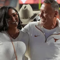 💔🚨 JUST MINUTES AGO: “We Can’t Stay Silent About This Anymore…” Steve Sarkisian and his wife stunned Texas Longhorns fans with an unexpected statement after revealing what has been happening behind the scenes — and their next words immediately sparked questions about what comes next for the couple...
