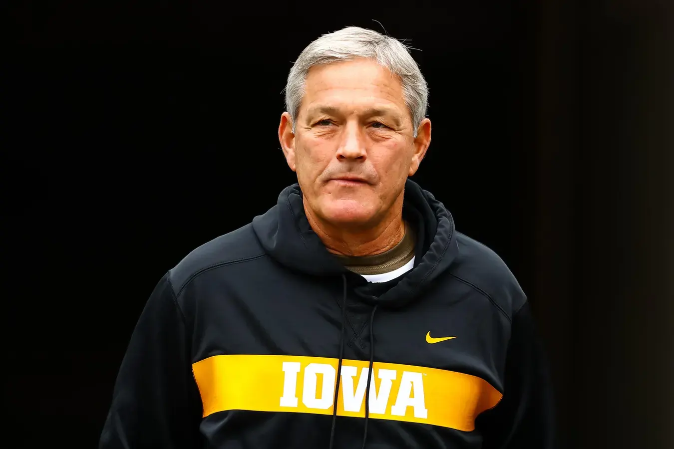 Cover Image for Iowa Hawkeyes head coach Kirk Ferentz has shocked the college football world by suspending three veteran star players after they were allegedly caught partying at a downtown Iowa City nightclub on Tuesday night — just hours after they missed team practice earlier that day, citing “health reasons.”