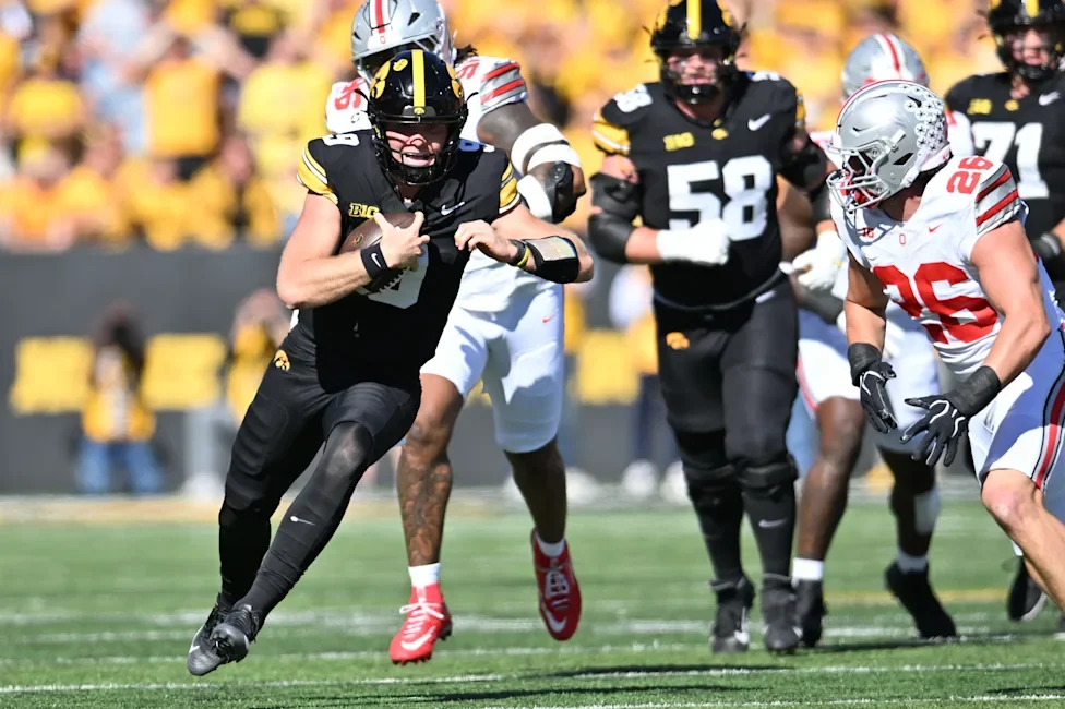 Cover Image for BREAKING NEWS: Ohio State Buckeyes head coach Ryan Day’s postgame gesture toward the Iowa Hawkeyes players after the hard-fought victory has gone viral on social media. (Video)