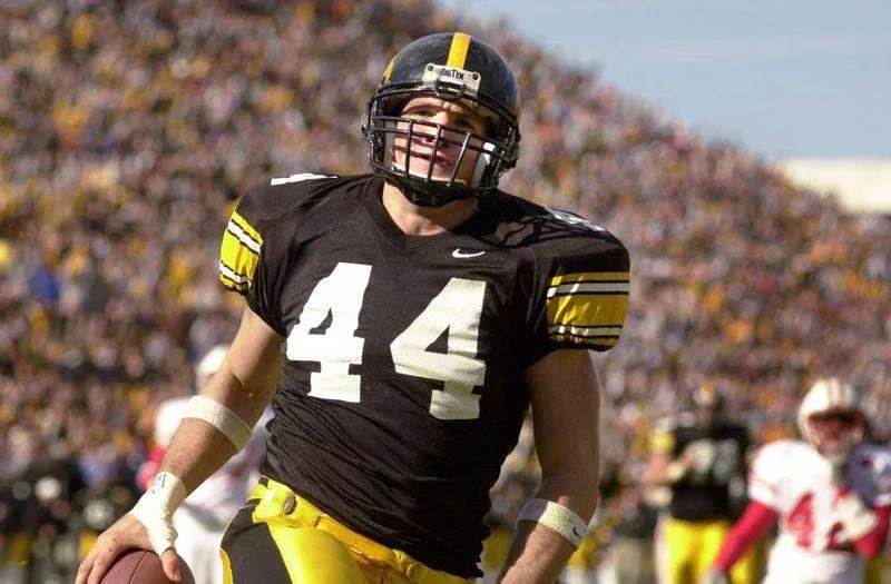 Cover Image for BREAKING NEWS: A former player of the Iowa Hawkeyes has filed a surprise lawsuit against his wife after routine bl..ood tests conducted prior to their son’s surgery unexpectedly revealed that he is not the biological father of any of the children in their family.