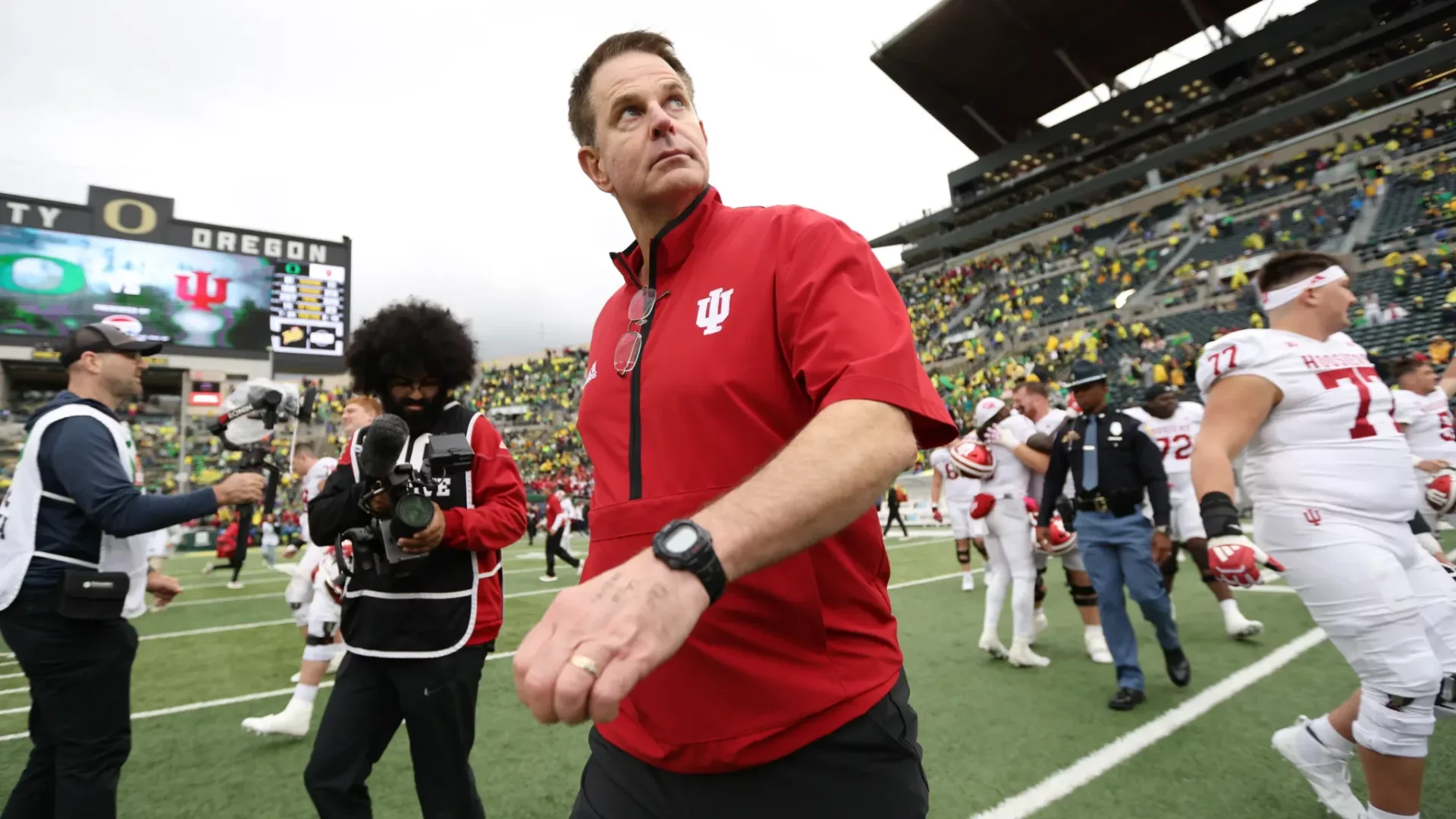 Cover Image for Indiana Hoosiers head coach Curt Cignetti has shocked the college football world by suspending three veteran star players