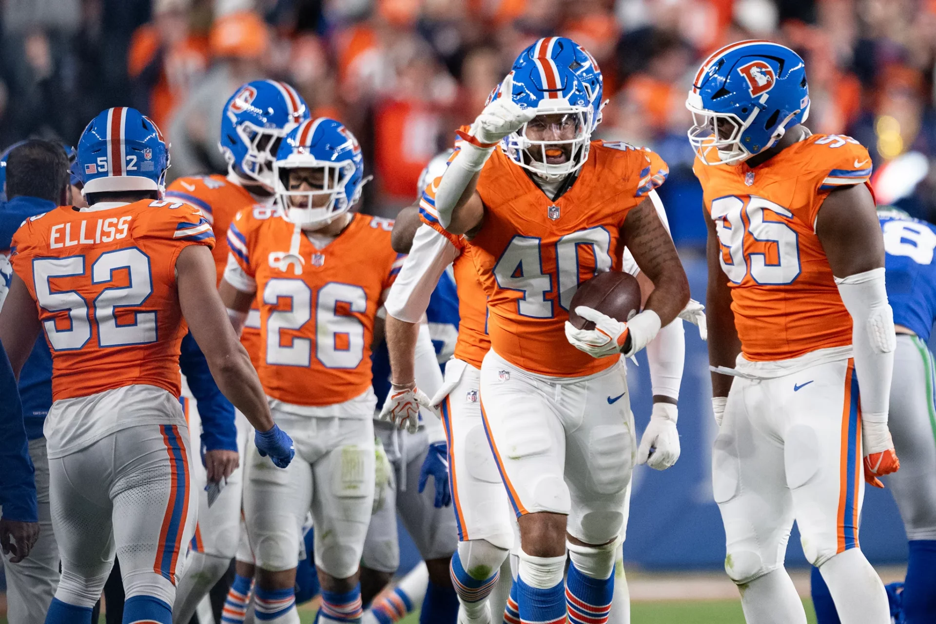 Cover Image for Troy Aikman’s Exploding Critique of the Broncos and Sean Payton’s Eleven-Word Masterclass
