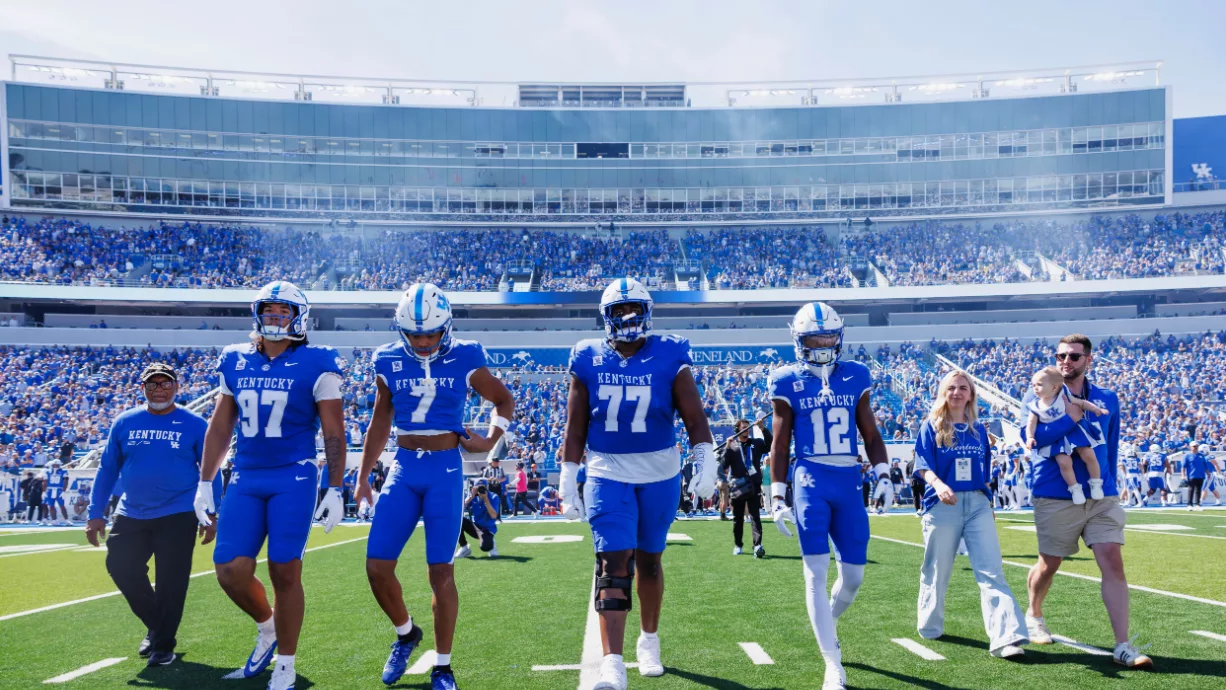 Kentucky pulls away in the second half to beat South Alabama at home - WLKY